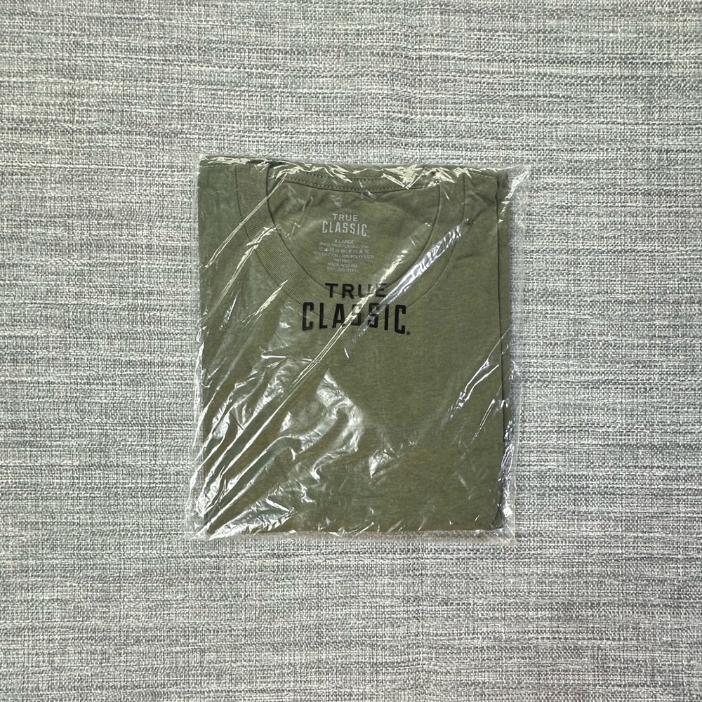 True Classic Men’s Crewneck Tee Short Sleeve Military Green XL